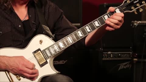 You Can Do A Lot With Simple Licks w/ Joey Tafolla