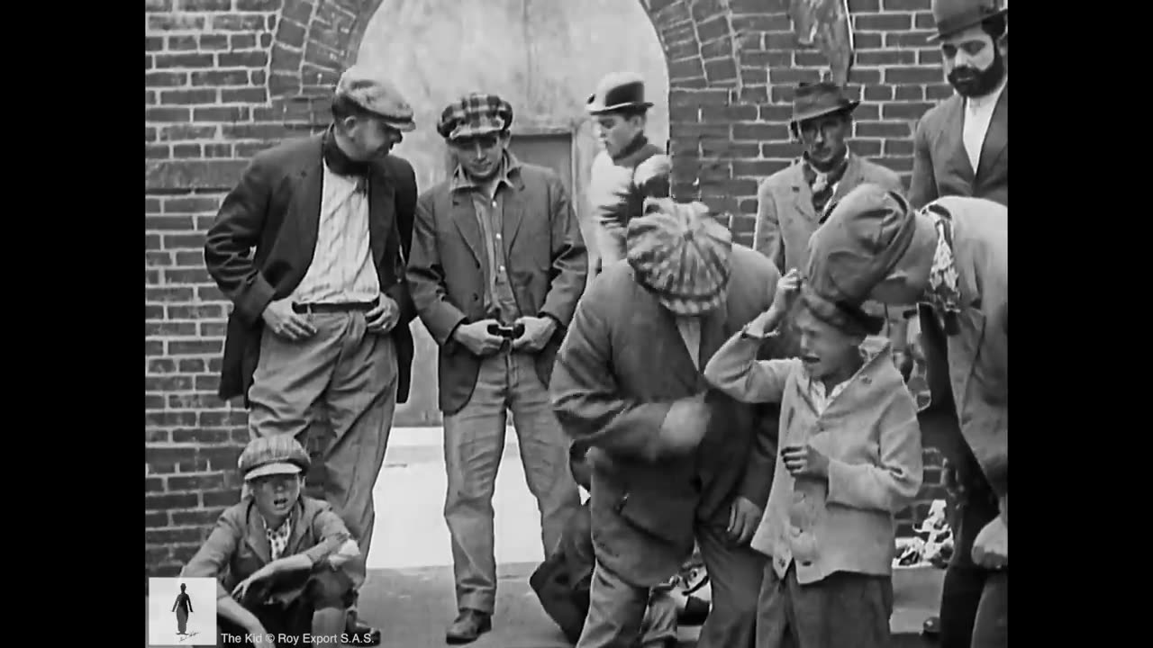 Charlie Chaplin- The Kid Fight Scene Video