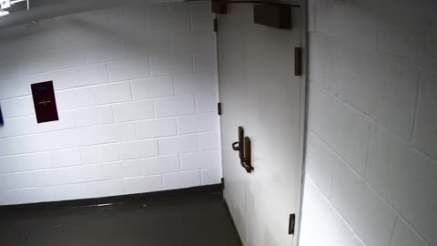 7090CVCLLStair45South_2021-01-06_04h11min05s483ms.mp4