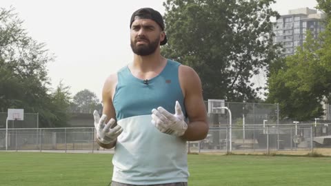 Former NFL Player Craig Roh Dies at 33