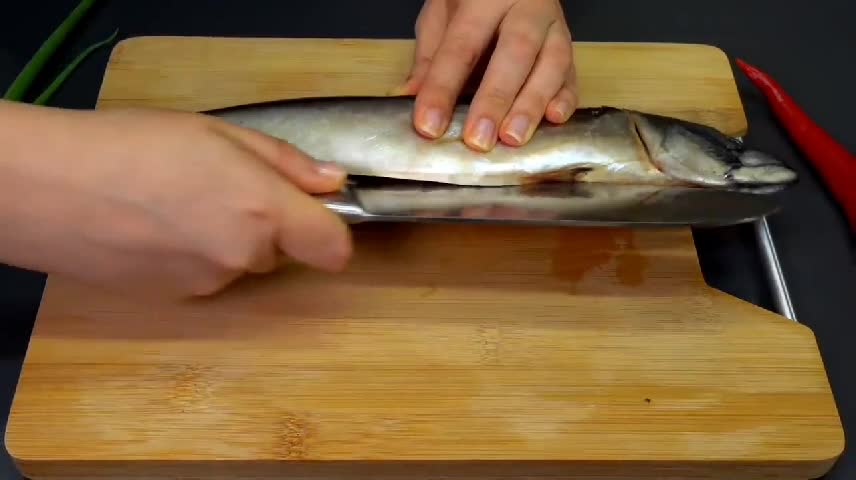 Cut The Mackerel