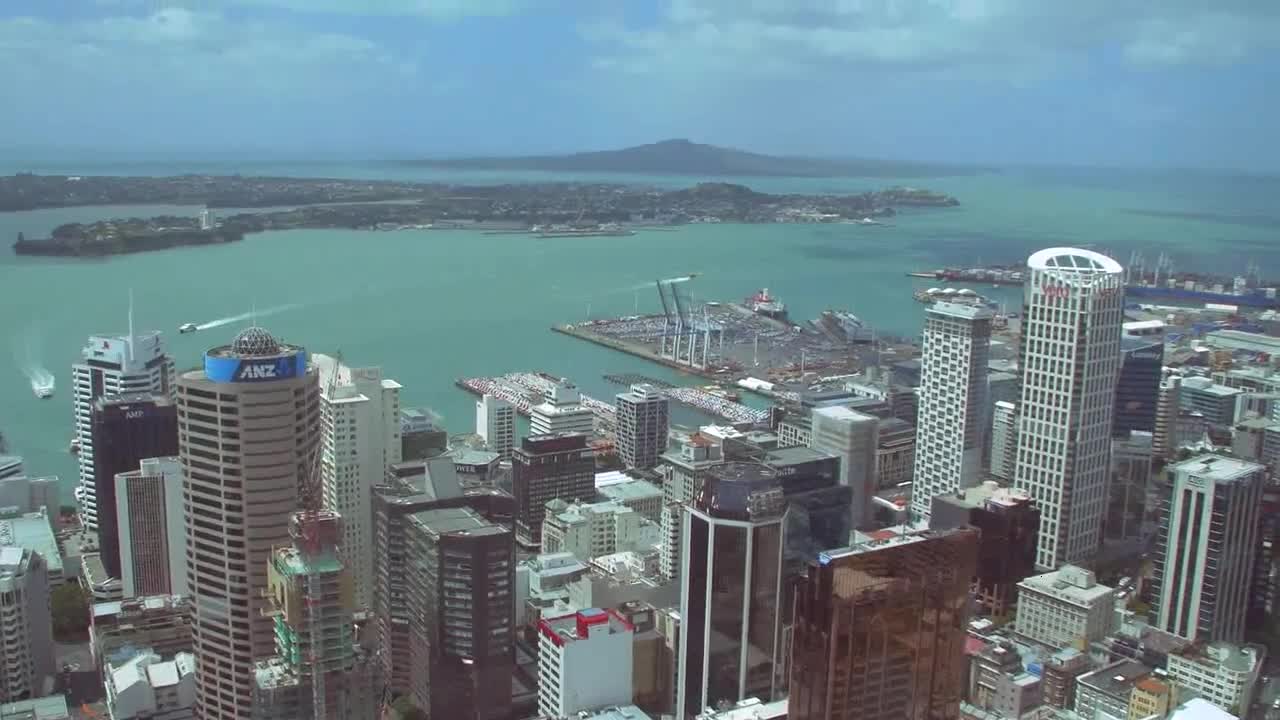 Panning Over Auckland City