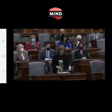 Canadian politician vaccines = aids.