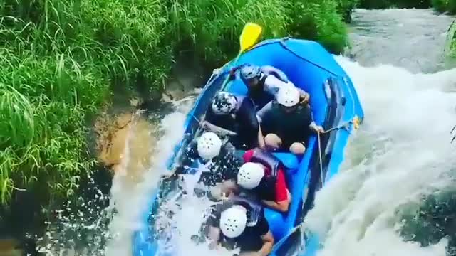 RAFTING SITU CILEUNCA PANGALENGAN