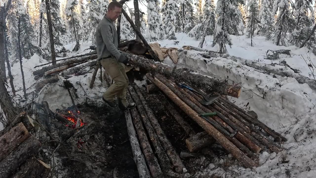 3 Days in Arctic with Bushcraft Hot Tent & No Sleeping Bag