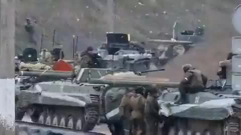 Russian troops entering Cherson city in Ukraine. #Ukraine - 13