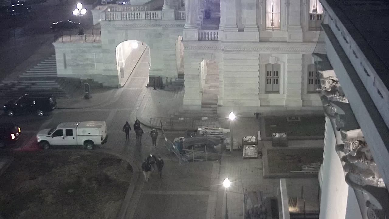 0950USCHRFEastRoof_2021-01-06_20h00min00s487ms.mp4