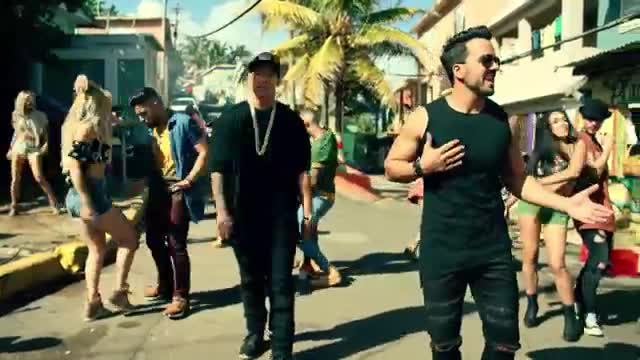 Luis Fonsi - Despacito ft. Daddy Yankee