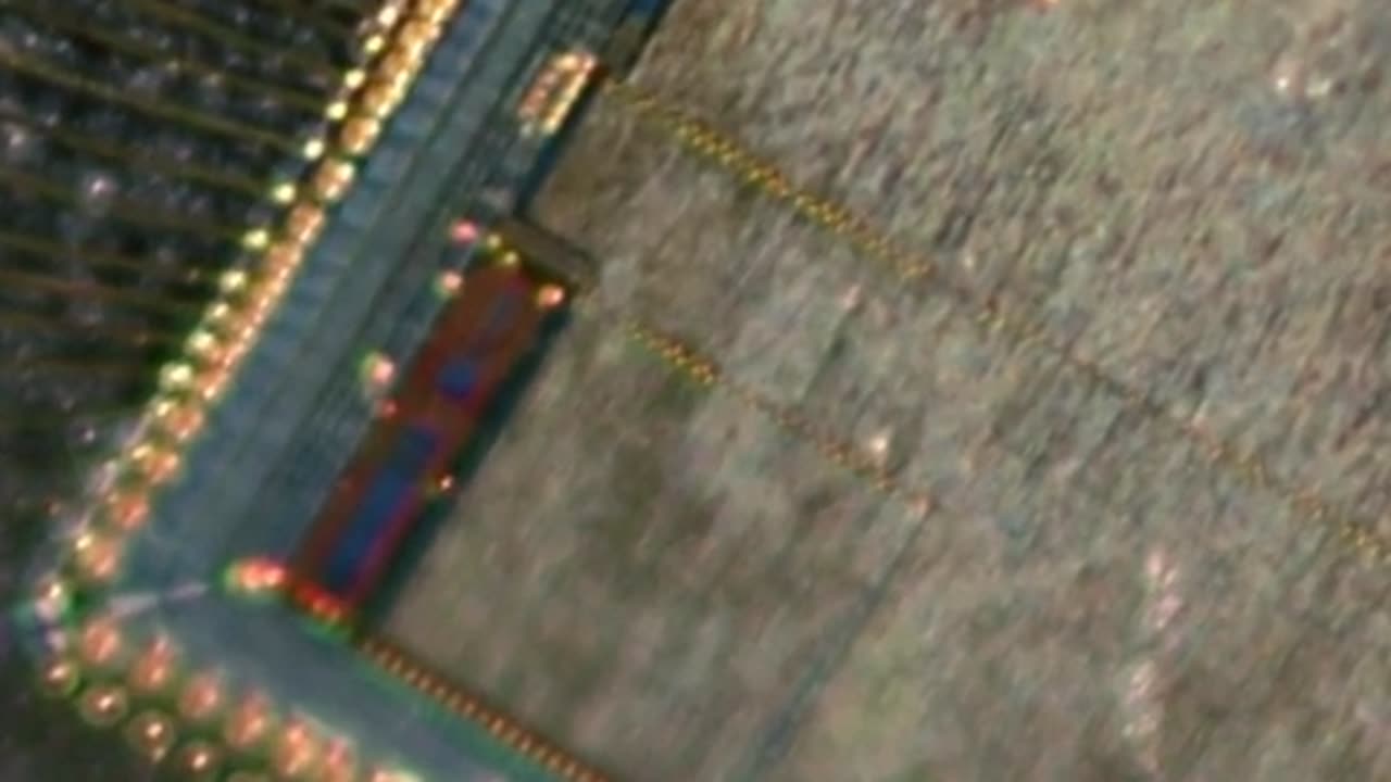 Zoom into a microchip 😳 what's there?