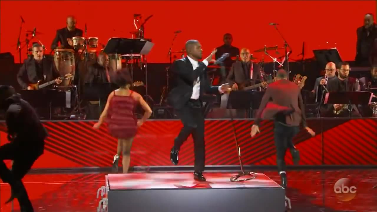 Usher - James Brown Medley