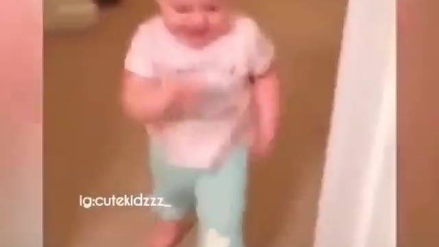 Funny Babies Laughing