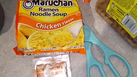 Eating Maruchan Ramen Noodle Chicken Flavor, Dbn, MI, 2/2/24