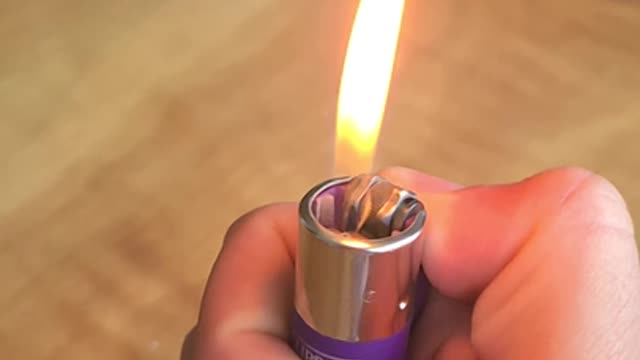 Slomotion Lighter