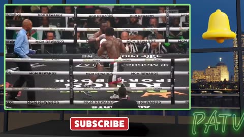 #SNews (HL) - #TerenceCrawford Stops Spence After 3 Wild #Knockdowns 🥊#Boxing 😳