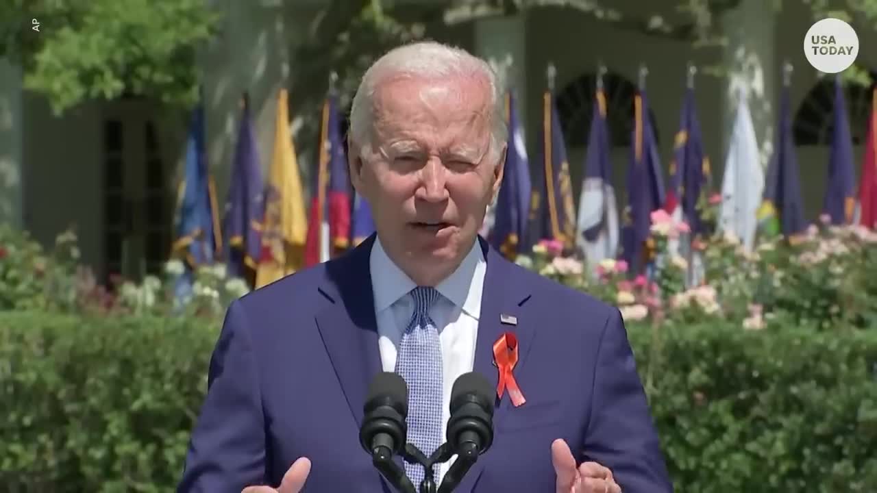 Biden interrupted by father of parkland victim | USA TODAY #shorts