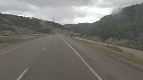 Two minutes of Truckin. Salina canyon