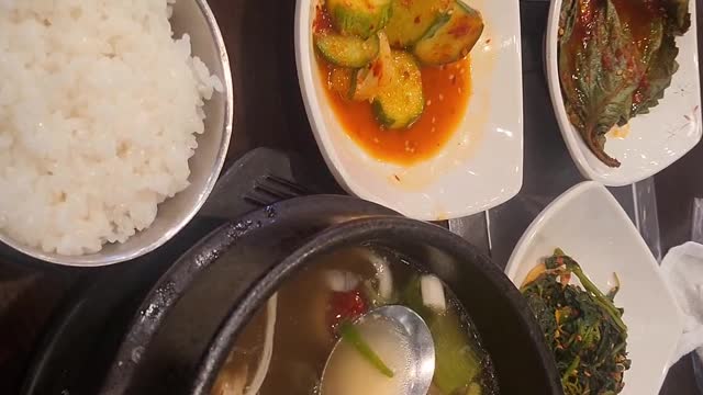 Korean Beef-rib soup 왕갈비탕