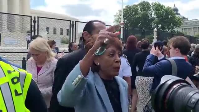 Maxine Watters yet again enciting violence