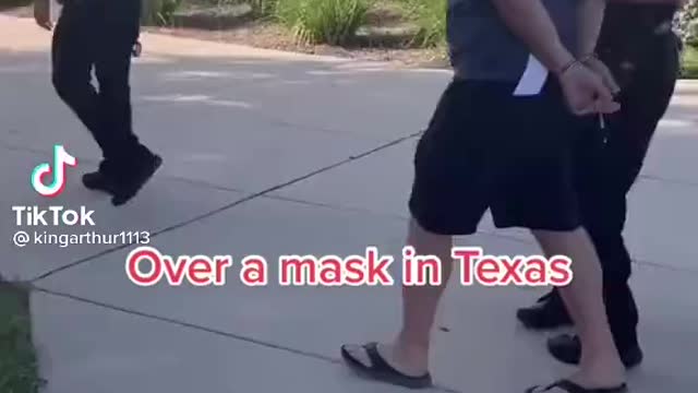 Man Arrested for Not Wearing Mask in Texas. Cops Try to Stop (2) Women from Helping Man's Daughter