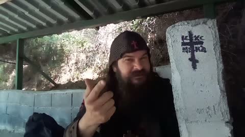 ΝΟΜΊΖΕΙΣ ΌΤΙ ΕΊΝΑΙ ΑΛΛΆ ΔΕΝ ΕΊΝΑΙ