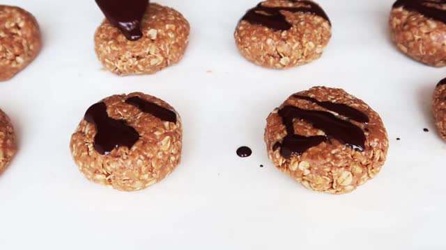 HEALTHY BREAKFAST COOKIES RECIPE | No Bake Peanut Butter Oatmeal