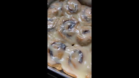 Cinnamon Rolls (Snap)