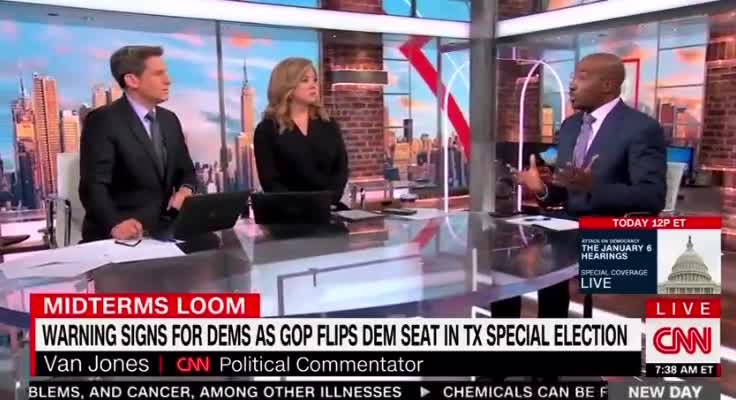 "Weird and Elitist" - CNN Hosts SPEECHLESS as Commentator SLAMS Democrats