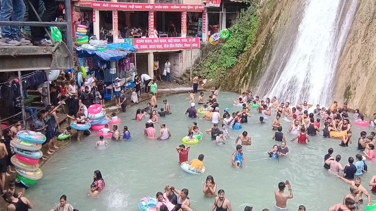 Kempty Waterfall