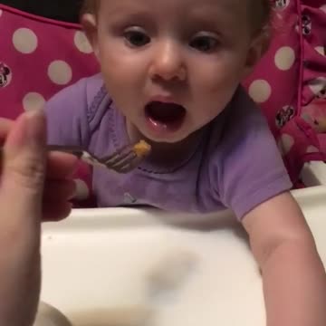 Baby vs Spicy Pasta