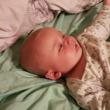 Cutest baby laugh ever. Contagious laugh