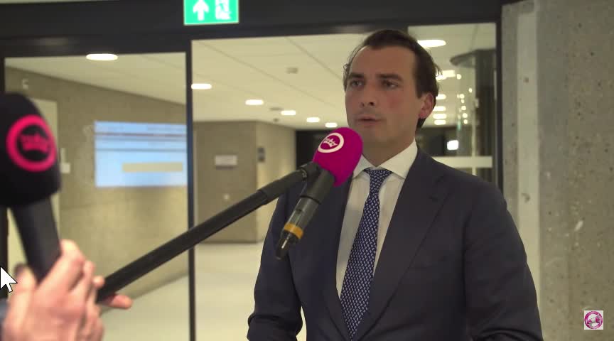 Misschien is dit wel het niveau van deze mensen.