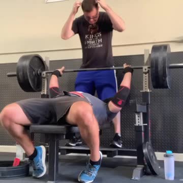 405x2 benchpress