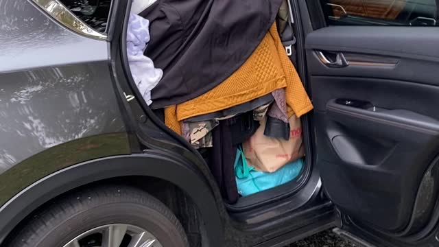 Roast trip!! What’s the capacity of this car? Lol