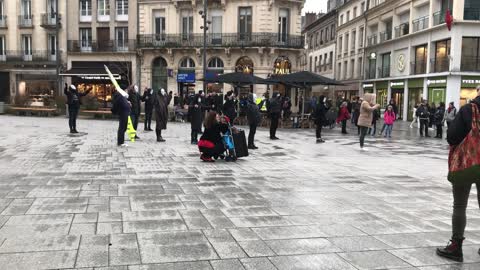 Les Masques Blancs Caen l'école des Larmes le 19 février 2022
