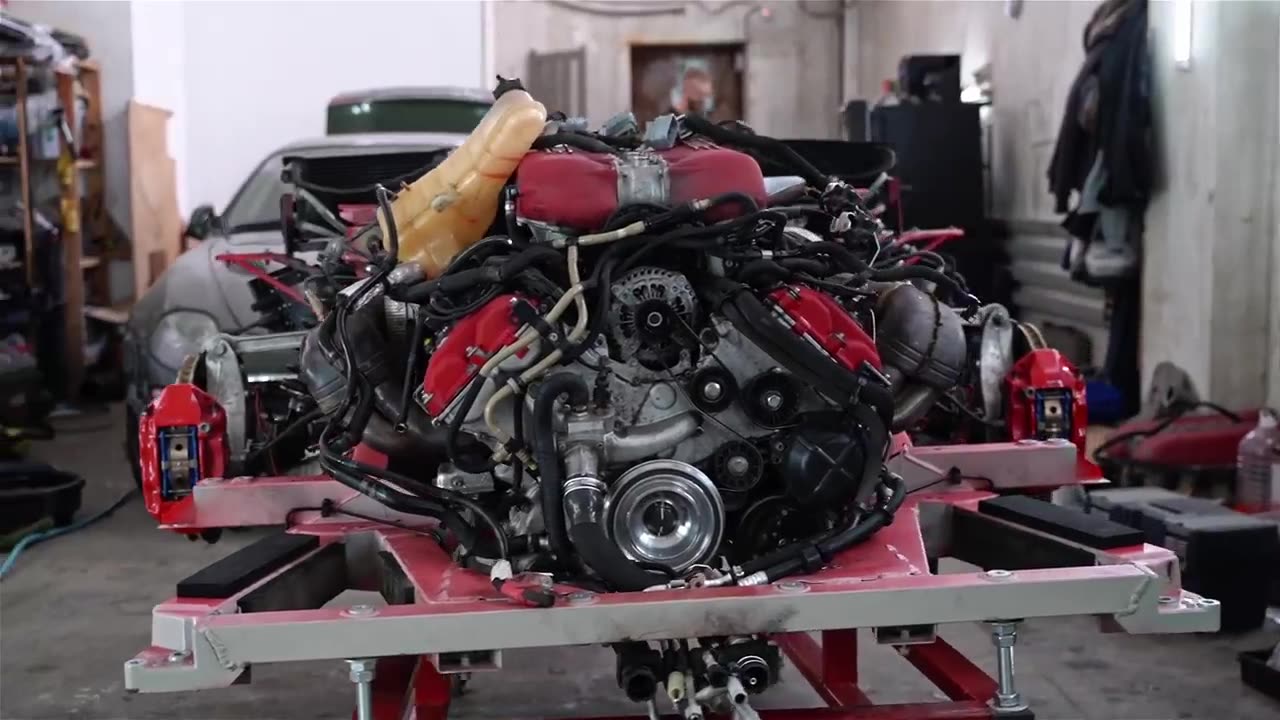 Ferrari-458-Blown-Engine-Rebuild-Full-St_111