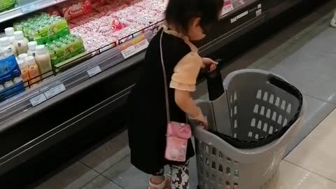 When your baby goes to the supermarket