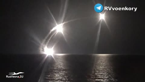 Ukraine War - Russian Navy strike with Izdeliye-305E and Caliber missiles