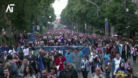 Russian Activist Exiled in Tbilisi Reacts to Georgian Protests Against 'Foreign Agents' Law