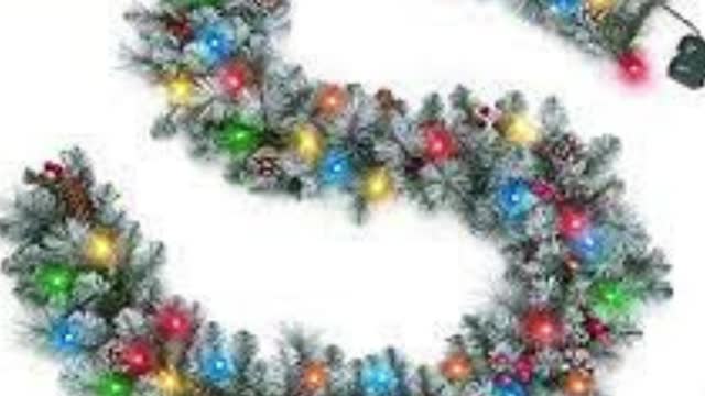 Snowy Christmas Garland with Pine Cone | #Shorts