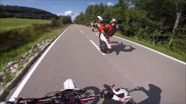 Epic SUPERMOTO