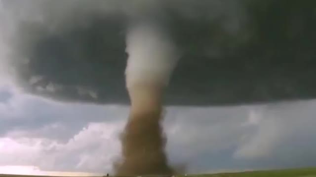 Tornado UP CLOSE AND PERSONAL