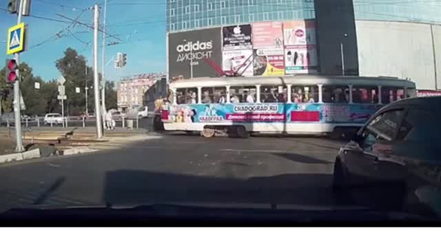 DashCam compilation #2 - Crashes / funny Driver / Rage in the Road