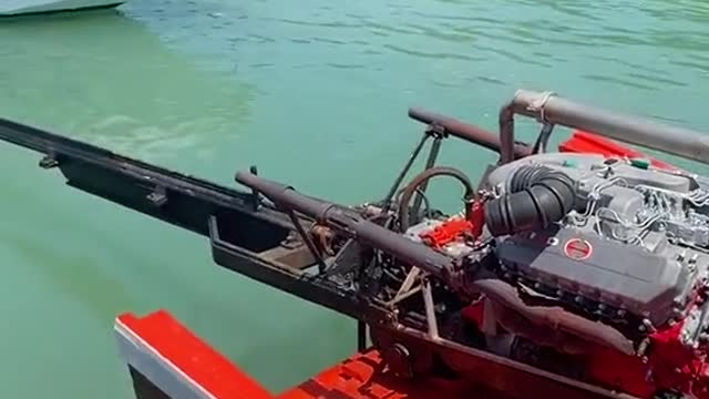 The working principle of the engine is used just right