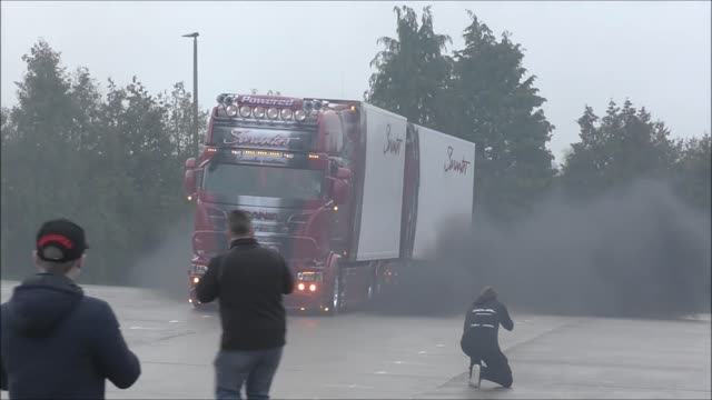 _1000_HP_ SARANTOS SCANIA R999_ V8 - LOUD exhaust & turbo sounds