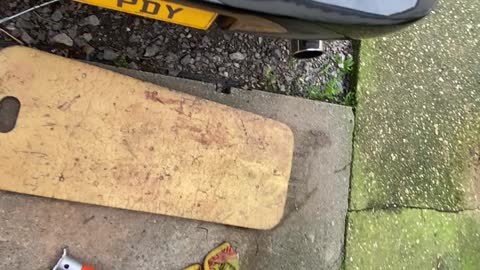 Toyota mr2 vacum canister removal