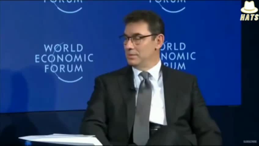 Pfizer CEO Albert Bourla speaking at Davos 2022