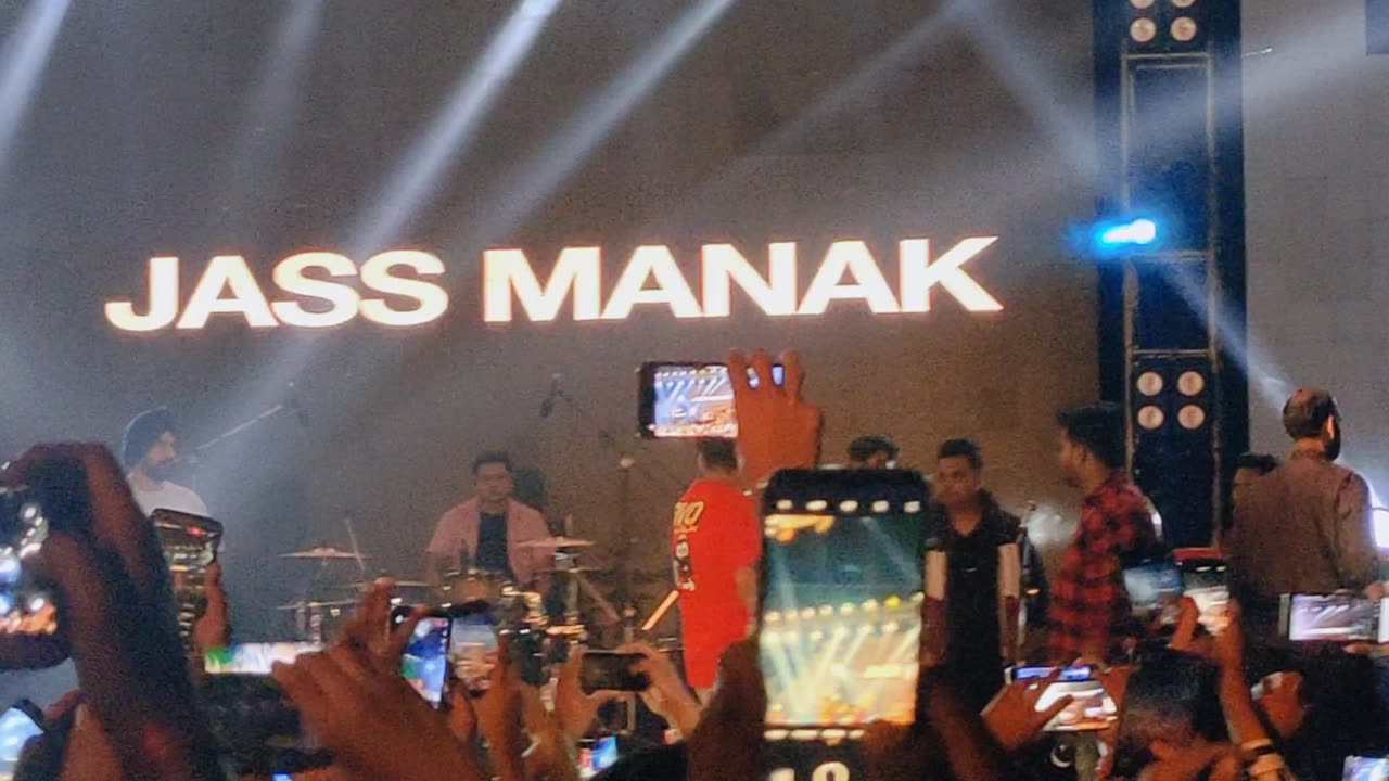 jass manak live performance