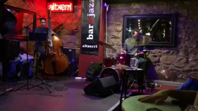 Talented teens plays Jazz in a bar