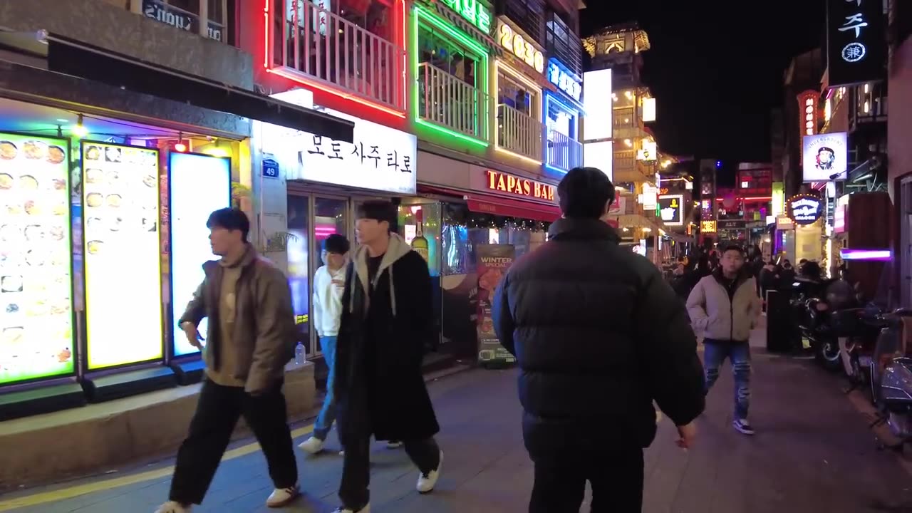 The world needs to know this | nightlife in korea | Seoul Night Street #19