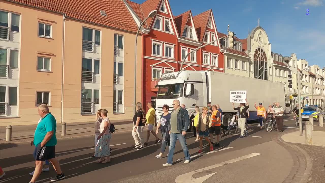 Demmin - Der heutige Demonstrationszug startet 28-07-2022